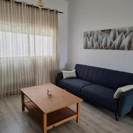 Abubilla House - Comfortable Home With Garden & Terrace In A Quiet Area * Nazaret