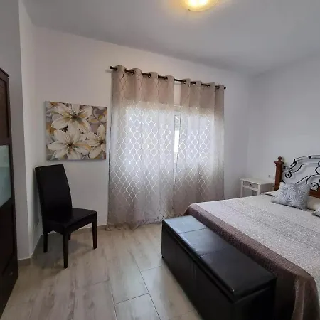 Abubilla House - Comfortable Home With Garden & Terrace In A Quiet Area * Nazaret