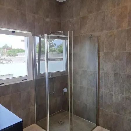 Abubilla House - Comfortable Home With Garden & Terrace In A Quiet Area 아파트 Nazaret