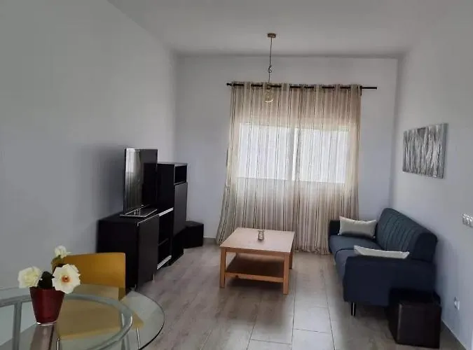 Abubilla House - Comfortable With Garden & Terrace In A Quiet Area Nazaret