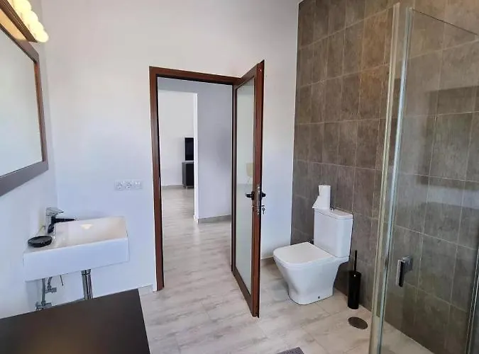 Abubilla House - Comfortable With Garden & Terrace In A Quiet Area * Nazaret