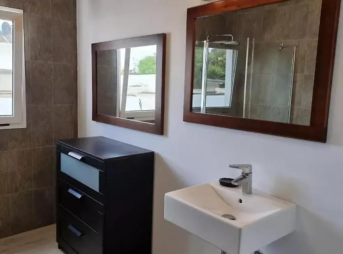 Abubilla House - Comfortable With Garden & Terrace In A Quiet Area Apartamento *